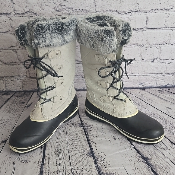 Khombu Gray and Black Winter Boots - Picture 3 of 10